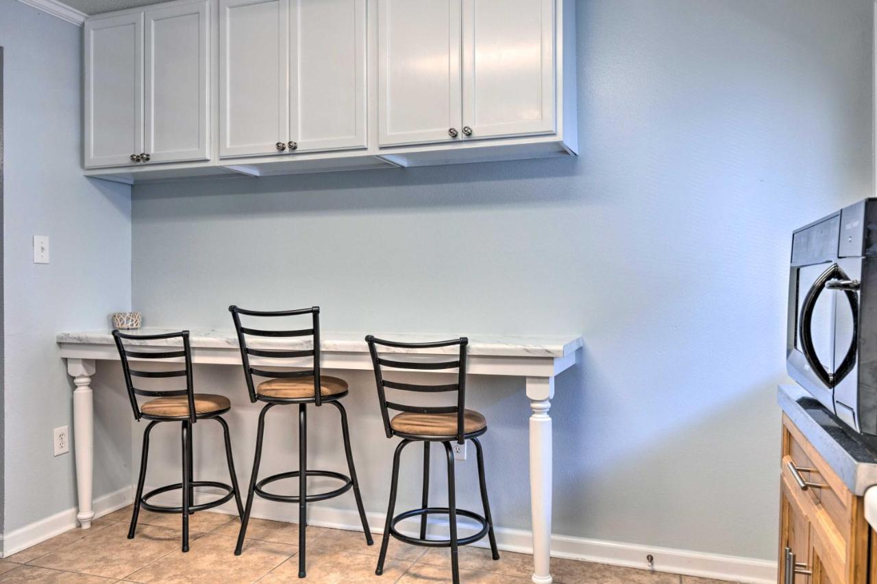 Downtown Gulf Shores Condo - 1 Block To Beach! ภายนอก รูปภาพ